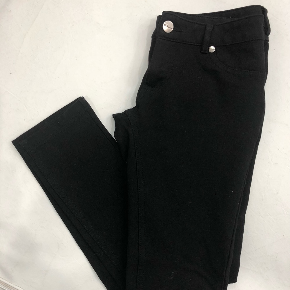 Hollister pants